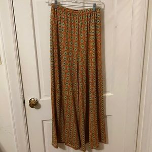 M flared elastic pants